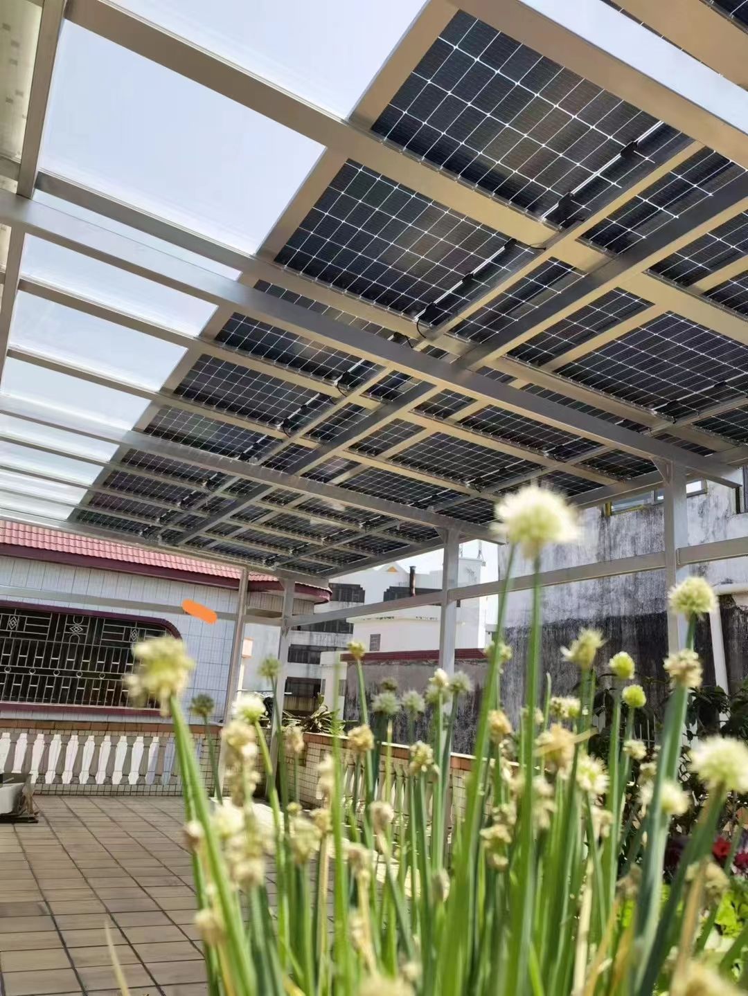 溧阳别墅家用屋顶太阳能发电系统安装